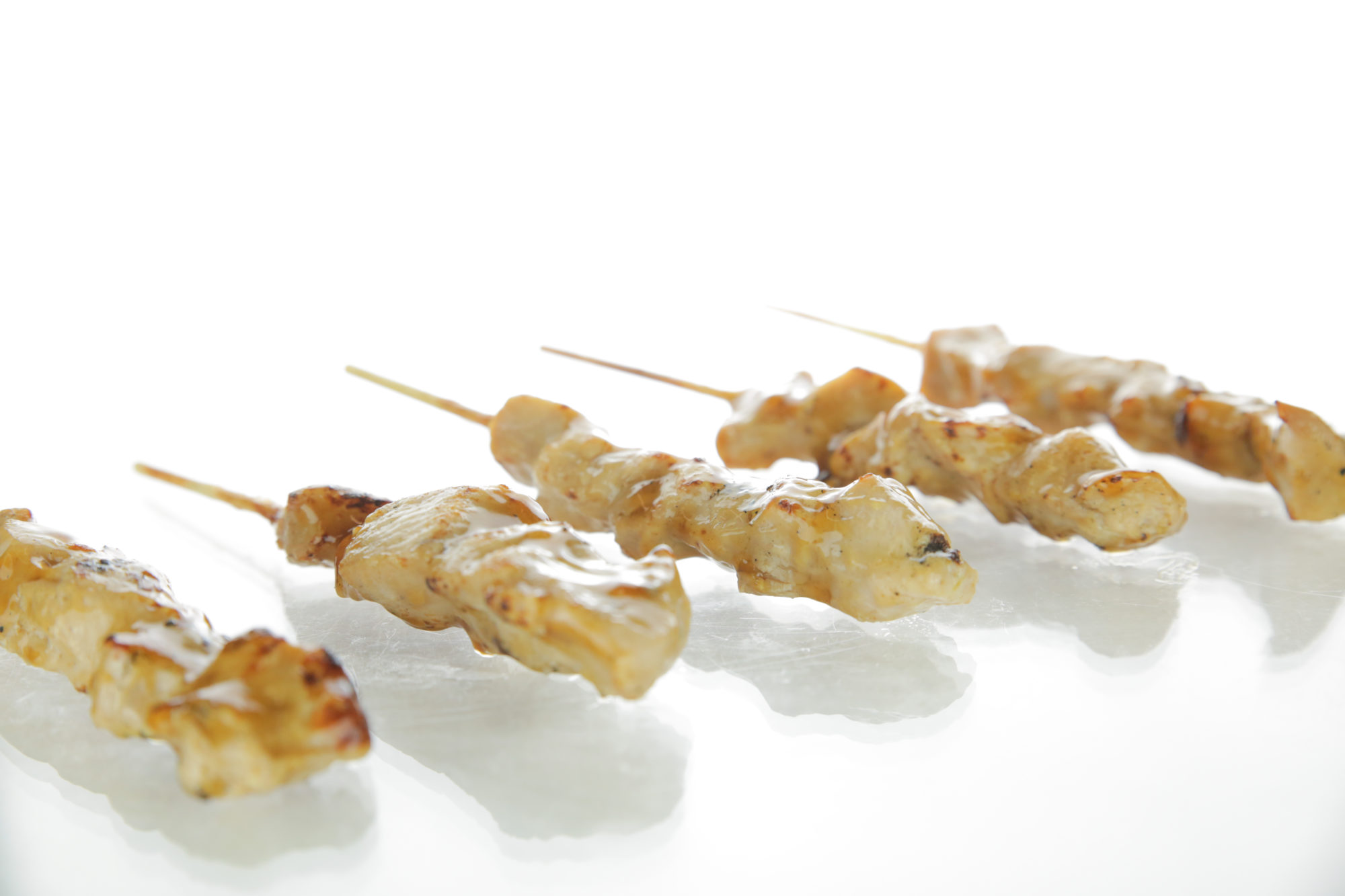 Cocktails, Pièces cocktail salées, Brochette Yakitori de poulet ...